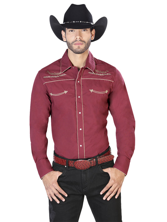 Camisa Vaquera M/ Larga El Senor De Los Cielos Mc061902 65% Polyester 35% Algodon Vino 42951